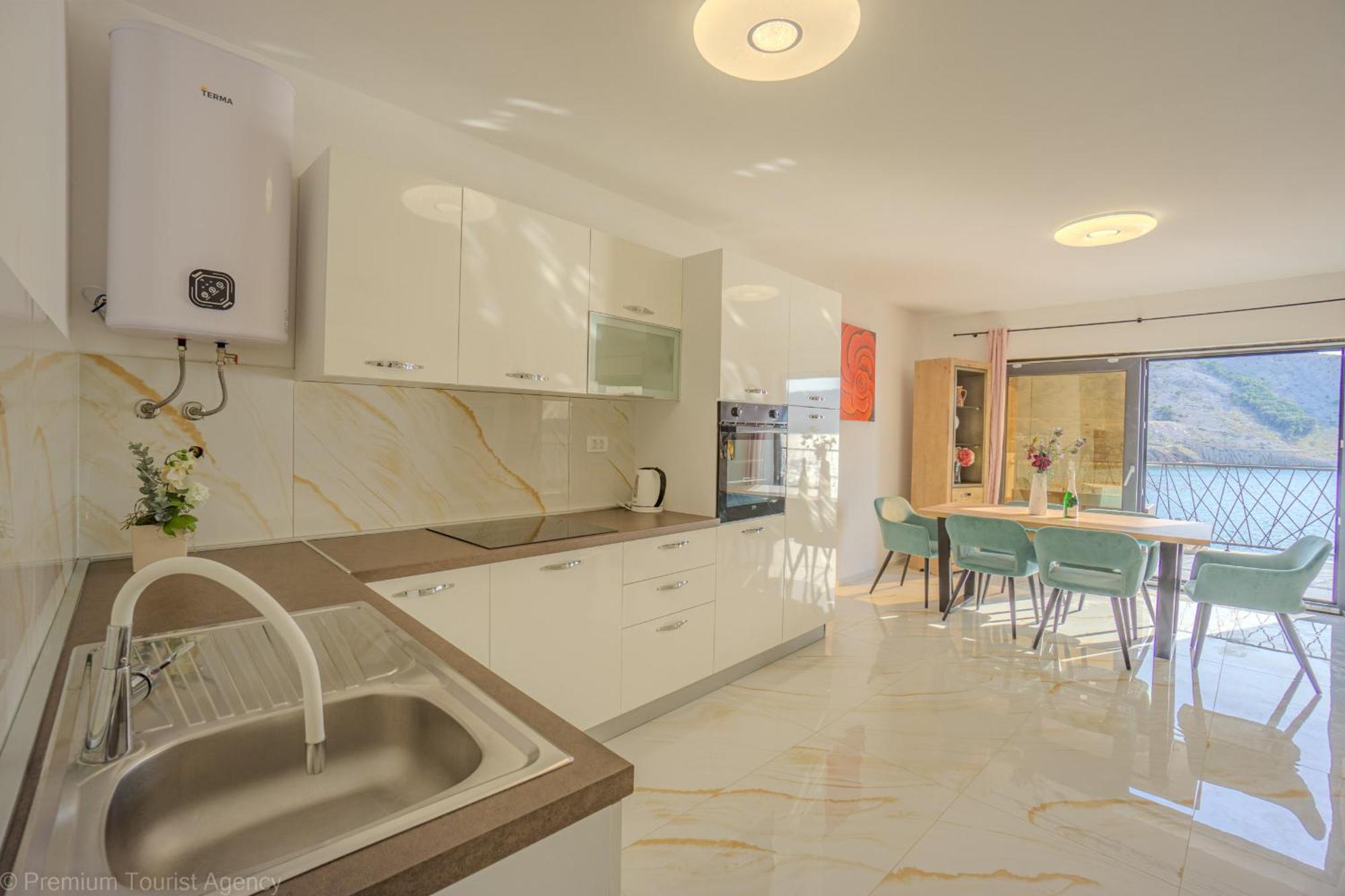 Ivica Super Comfortable, Newly Furnished Apartment In A Top Location Metajna Luaran gambar