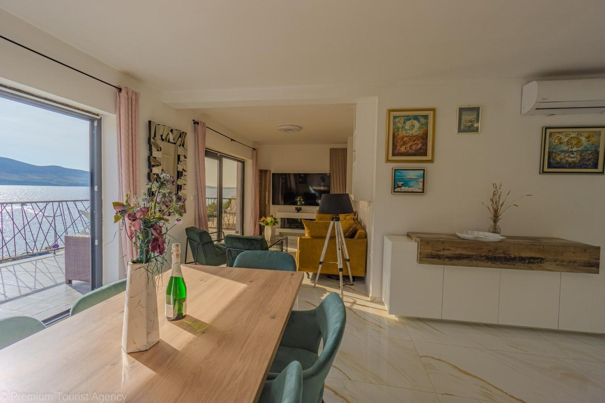 Ivica Super Comfortable, Newly Furnished Apartment In A Top Location Metajna Luaran gambar