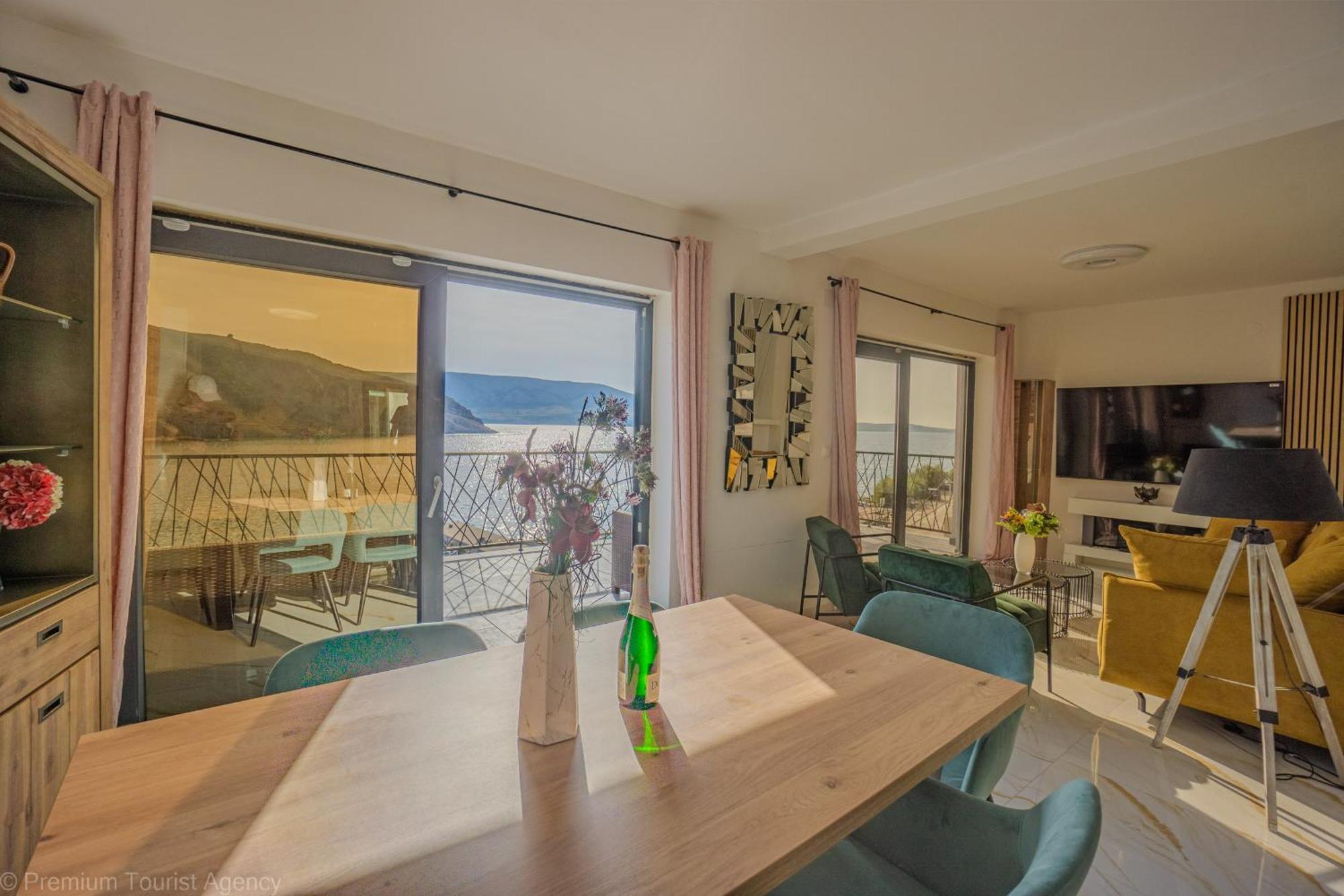 Ivica Super Comfortable, Newly Furnished Apartment In A Top Location Metajna Luaran gambar