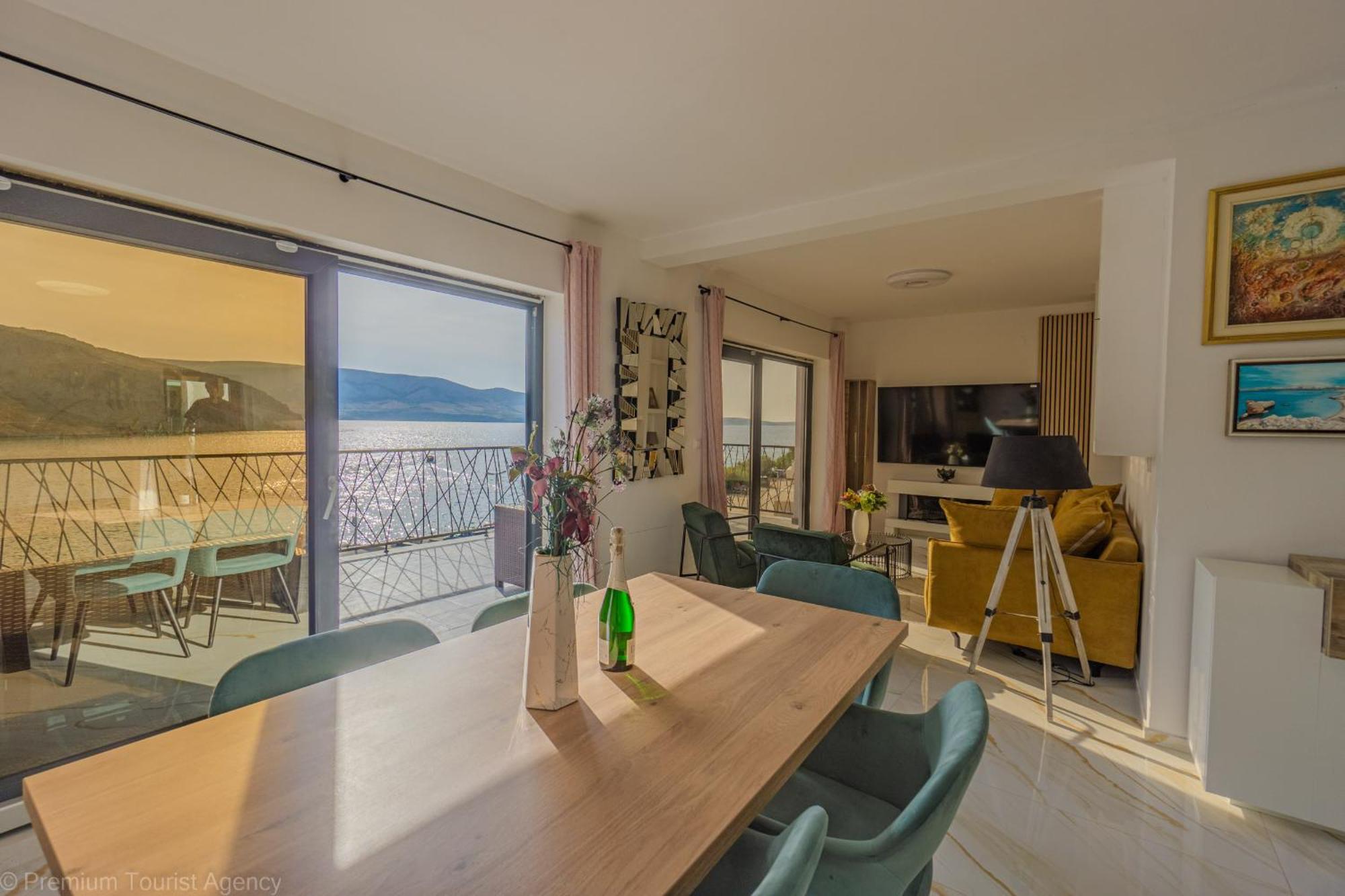 Ivica Super Comfortable, Newly Furnished Apartment In A Top Location Metajna Luaran gambar